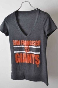 lql4-1140 SAN FRANCISCO GIANTS ロゴ入りグレー系半袖Tシャツ