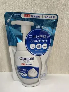 クレアラシル 泡洗顔料 180mL (つめかえ用)