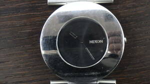 #4115　NIXON　時計　不動　リューズ操作問題なし