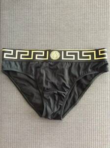 ◆イタリア製◆ 新品未使用・即決即発・送料無料 VERSACE ヴェルサーチェ メンズ用 ビーチウェア 水着 ウェスト約76cm