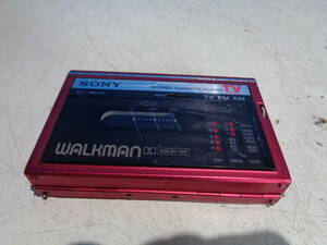 SONY カセット WALKMAN WM-F30 レッド ポータブルカセットプレーヤー 現状で 