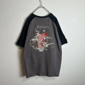 ラグランTシャツ　半袖Tシャツ　Lサイズ〜XLサイズ　和柄　刺繍デザイン　鯉　ブラック　黒　