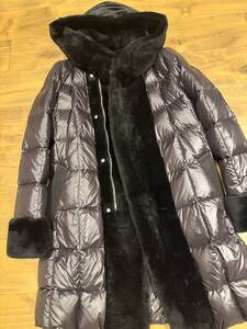 美品 1PIU1UGUALE3 × EMMETI ウノピュウノウグァーレトレ エンメティ NEW SQUARE WRAP HOODED COAT MRC092