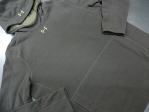 N35 美品・アンダーアーマー UNDER ARMOUR COLDGEAR パーカー フーディー プルオーバー XL/TG/EG 大きいサイズ