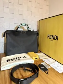 【FENDI】ピーカブー アイシーユー ミディアム レザー 2WAY