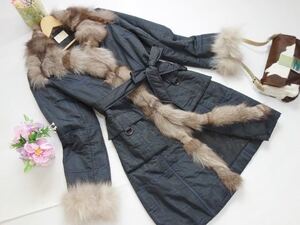 ブティック アガサ BOUTIQUE AGATHA★リッチ感★フォックスファー付き キルティングコート★9号/M~L★紺/ネイビー/チェック柄