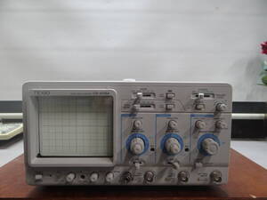 TA800(ジャンク品) TEXIO Kenwood CS-4135A 40MHz OSCILLOSCOPE オシロスコープ General Oscilloscopes