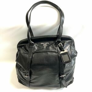 PRADA プラダ ハンドバッグ トートバッグ レザー ブラック チャーム