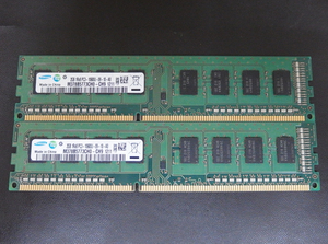 mem254 SAMSUNG 2GB×2枚=4GB DDR3/PC3-10600 中古品