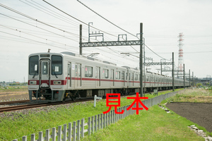 鉄道写真データ（JPEG）、00295744、30000系（34415F）東武東上線100周年サイドステッカー、東武鉄道東上線、川越市〜霞ヶ関、2014.05.01