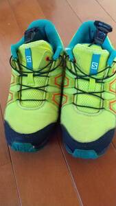 salomon　子ども用　トレランシューズ　中古　20.0㎝　