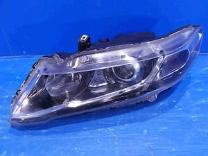 前期 オデッセイ RB3/4 左 ヘッド ライト ＨＩＤ ユニット STANLEY スタンレー P7692 33151-SLE-J01 印字J0 [ZNo:03000308]