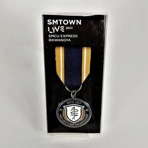 新品未開封 NCT 127 Jungwoo 2022 SMTOWN SMCU EXPRESS エンブレムバッジフォトカードSMT ジョンウ【アウトレット品】 22 00099