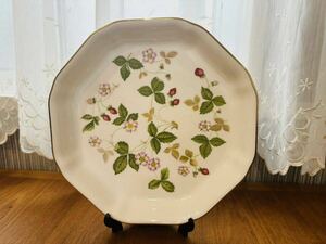 WEDGWOOD ウェッジウッド WILD STRAWBERRY ワイルドストロベリー オクタゴナルディッシュ 八角形 