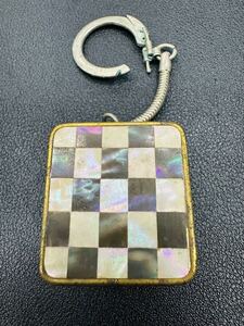 ◇ ★sankyo vintage mother of pearl and brass music box keychain/key ring , working , wonderful piece , 