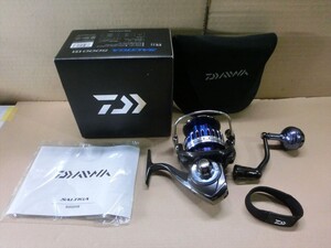 T【4ほ-92】【60サイズ】▲DAIWA ダイワ 15 ソルティガ　5000H スピニングリール/釣り/回転動作確認済/※傷・汚れ有