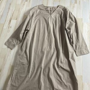 100円スタート◇ lupilien 横幅ゆったり　体型カバー　ワンピース　フリーサイズ