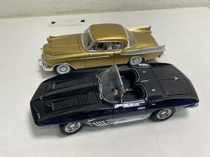 【★01-5437】■中古■Autoart シボレーコルベット マコシャーク ANSON 1/18 1975 Stdebaker Golden Howk 車 フィギュア 2台セット（8507）