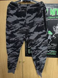 ■美品 NIKE TECHFLEECE ナイキ テックフリース パンツ カモ XXL スウェット