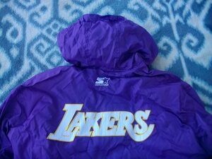 ロサンゼルス レイカーズ フード付きリバーシブル？ジャンパー 美品？ M NBA Los Angeles Lakers STARTER スターター製