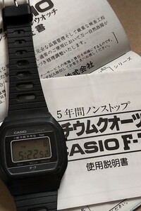 カシオ CASIO F-7 電池ベルト交換済み 昭和55年発売 元祖チープカシオ 取説に保証書付き 80年代 カッコいい