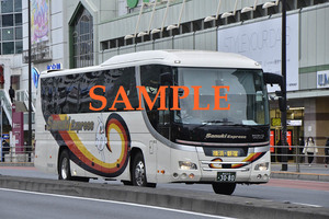 D-21【バス写真】L版５枚　四国高速バス　セレガ　ハローブリッジ号