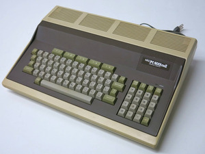 02K005 レトロ NEC PC-8000シリーズ パーソナルコンピュータ [PC-8001MKⅡ] 通電ランプOK ジャンク 部品取りに 現状 売り切り