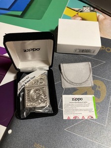 Zippo Silver King #4 エッジ付きデザイン 新品未使用品！