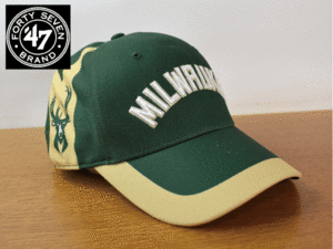 1円スタート!【未使用品】(OSFA - 56cm-59cm) 47 BRAND NBA MILWAUKEE BUCKS ミルウォーキー バックス キャップ 帽子 K301