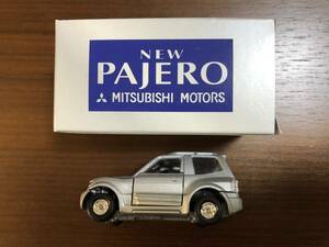 ★ 新品 トミカ 非売品 三菱モーターズ　ミニカー（New PAJERO）