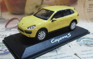 ☆激レア絶版*世界30台*Minichamps*1/43*Porsche Cayenne S 2010 イエロー*Porsche Engineering*ポルシェ