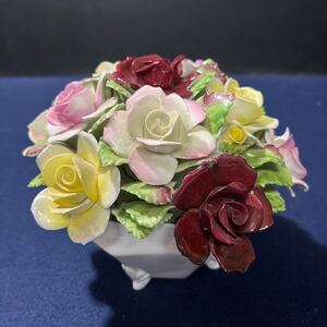 ROYAL DOULTON ロイヤルドルトン 陶花 フラワーブーケ 花籠 陶磁器 オブジェ インテリア 西洋美術 英国 made in England イングランド