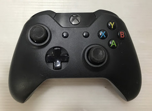 何/XBOX/エックスボックス/MODEL1537/コントローラー/黒色/何11-141酒