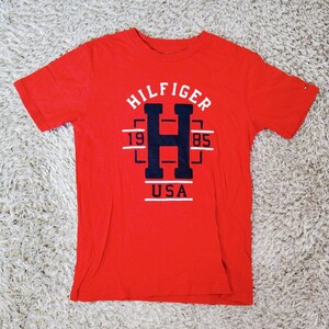 0829／Ｍ／TOMMY HILFIGER　メンズ　トップス Tシャツ　半袖 赤　レッド