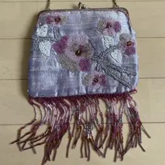 がま口　カバン　薄紫 ビーズ刺繍 花柄 クラッチバッグ　ANTIK BATIKA