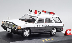 ■アオシマDISM■日産 Y30 セドリックバン 交通事故処理車 静岡県警察（1/43スケール）パトロールカー