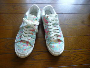 即決・送料込★NIKE ナイキ★良品・WMNS BLAZER PREMIUM LIBERTY リバティ コラボ ブレーザー 371759-102★花柄 US7W(24㎝) 