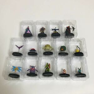 【極美品】遊戯王 フィギュア 14個セット Heroclix ヒーロークリックス カオスウィザード 闇の暗殺者 etc. 海外 英語 フィギュア