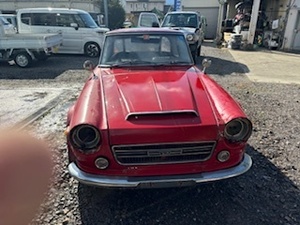 ダットサン　フェアレディー　SR311　部品どり車　書類無し