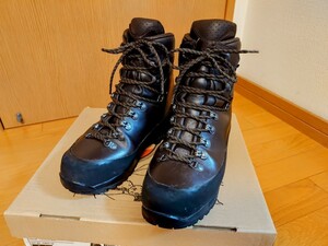 おまけ付き！ HANWAG/ANCASH GTXハンワグ アンキャッシュGTX ☆2023年6月にソール張替え済☆ UK8 EU42 　約27.0cm　革登山靴 送料無料