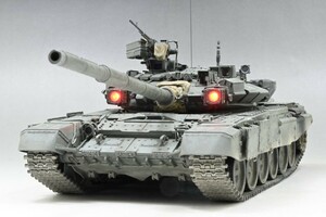 ■1/35 ロシア連邦軍　T-90主力戦車　完成品