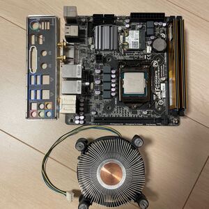 GIGABYTE Z87 Wi-Fi CPUとメモリ付 マザーボード