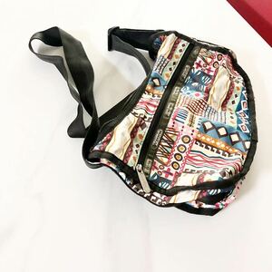 ◆◆◆レスポートサック LeSportsac ショルダーバッグ　正規品