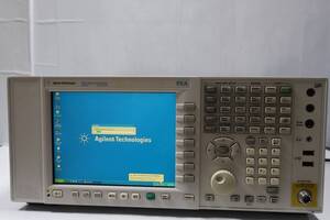 Keysight Agilent N9030A PXA シグナルアナライザ Signal Analyzer 3Hz -13.6GHz 