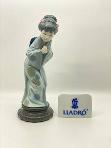 *＊ LLADRO リャドロ ＊* GEISHA GIRL - SAYONARA Figurine No. 4989 ゲーシャー ガール・サイオナーラー フィギュリン 芸者 *L70