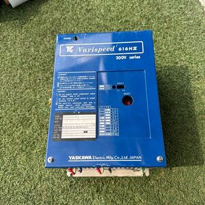 4Y255 YASKAWA VARISPEED DRIVE 616HII CIMR-0.75B 保証付き　インボイス対応