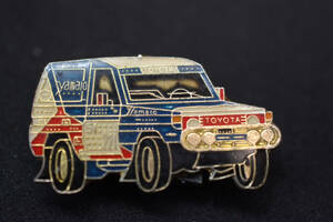 〇 TOYOTA ピンバッジ ランクル70 パリダカラリー車 W40mm rcitys トヨタランドクルーザー HZJ73 Land cruiser 92パリダカール ヤマト運輸