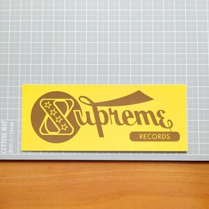 シュプリーム ステッカー RECORDS イエロー 24SS 正規品 送料無料!! 匿名配送 追跡可能 SUPREME Supreme supreme