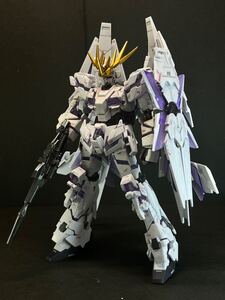 HGUC 塗装済み 完成品　ユニコーンガンダム