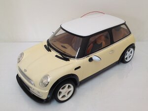 【中古品】【現状品】ラジコンカー ミニクーパー クリーム？×ホワイト 動作未確認 欠品部品有